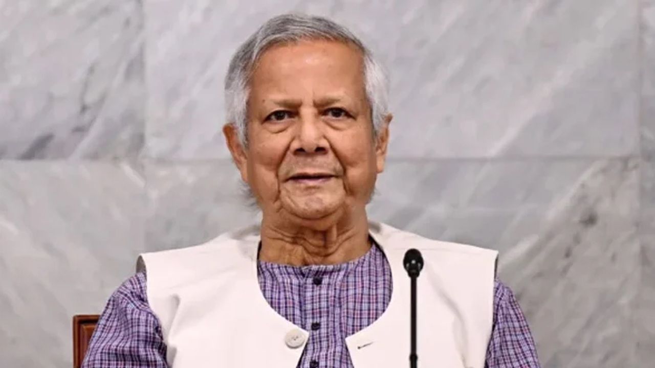 বেগম রোকেয়া নারী সমাজকে অন্ধকার থেকে আলোর পথে নিয়ে এসেছিলেন: প্রধান উপদেষ্টা