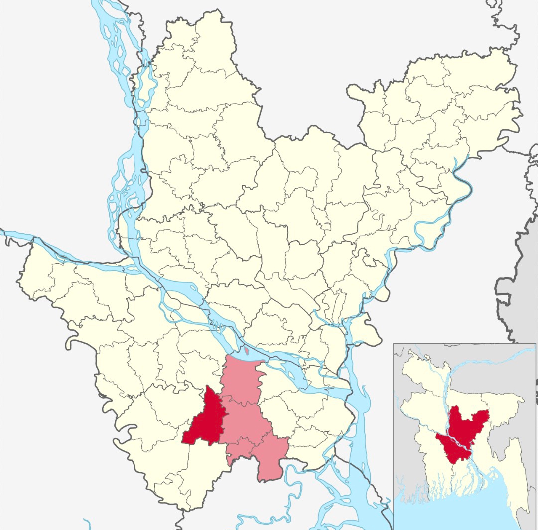 মাদারীপুরের রাজৈরে সড়ক নির্মাণে অনিয়মের অভিযোগ, স্থানীয়দের দুর্ভোগ